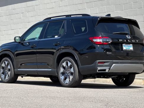 New 2026 Honda Pilot Elite image 6