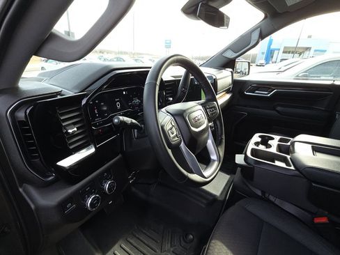 Used 2023 GMC Sierra 1500 Elevation image 15