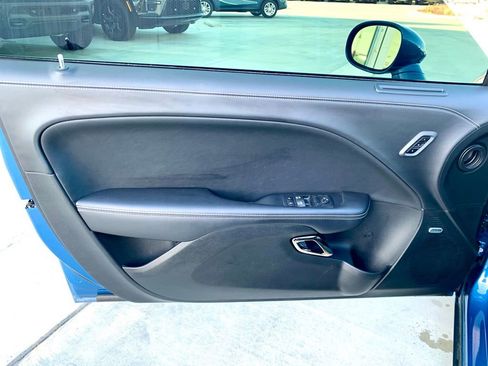 Used 2023 Dodge Challenger SRT Hellcat image 13