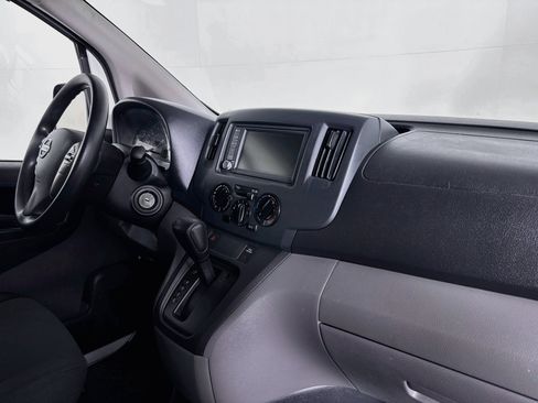 Used 2021 Nissan NV200 S FWD image 23