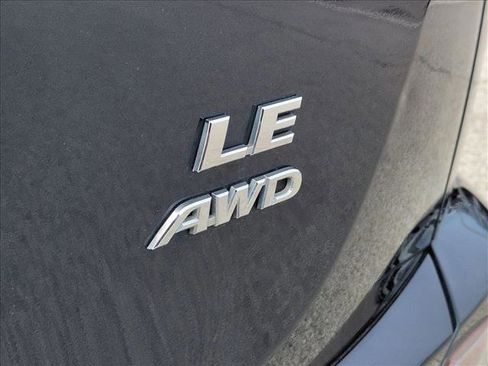 Used 2018 Toyota RAV4 LE w/ All Weather Liner Package image 15