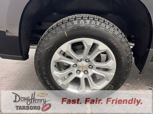 New 2025 Chevrolet Silverado 1500 LTZ w/ Technology Package image 20