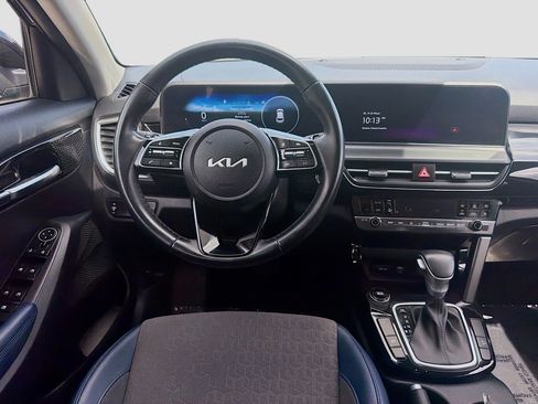 Used 2024 Kia Seltos S FWD image 21