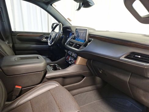 Used 2023 Chevrolet Tahoe High Country image 24