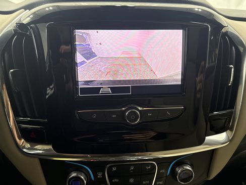 Certified 2023 Chevrolet Traverse LS w/ Safety Package image 21