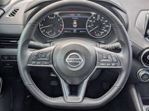 Used 2021 Nissan Sentra SV w/ Trunk Package FWD image 11