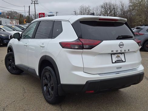 New 2026 Nissan Rogue SV FWD image 13