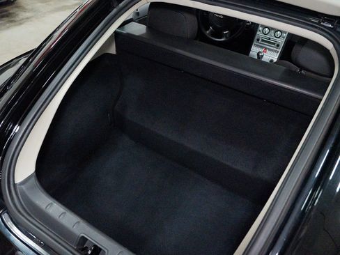 Used 2006 Chrysler Crossfire Coupe image 21