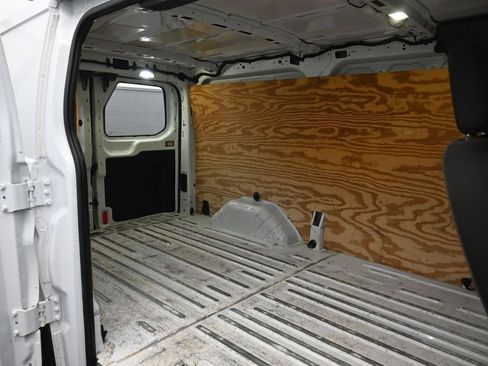 Used 2017 Ford Transit 150 130 Low Roof RWD image 27