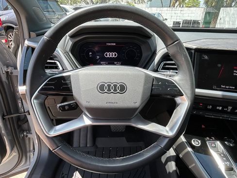 Used 2023 Audi Q4 e-tron Premium Plus w/ Premium Plus RWD image 21