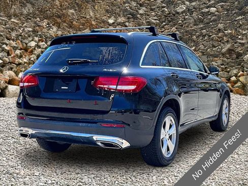 Used 2017 Mercedes-Benz GLC 300 4MATIC image 2