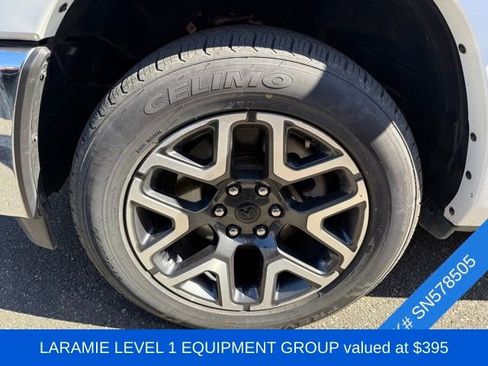 Used 2025 RAM 1500 Laramie AWD/4WD image 3