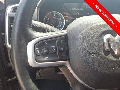 Used 2022 RAM 1500 Big Horn AWD/4WD image 22