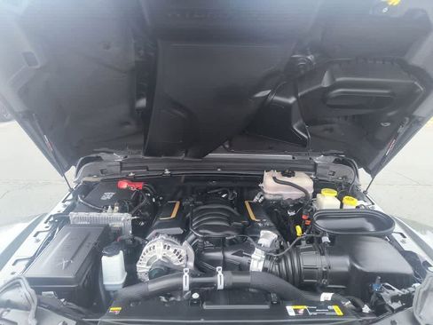 Used 2022 Jeep Wrangler Unlimited Rubicon w/ Xtreme Recon 35" Tire Package image 25