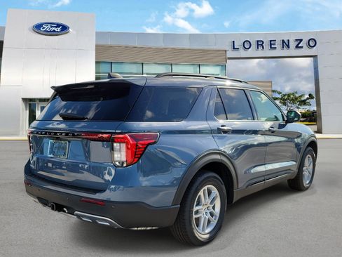 New 2026 Ford Explorer Active w/ Active Comfort Package RWD image 4