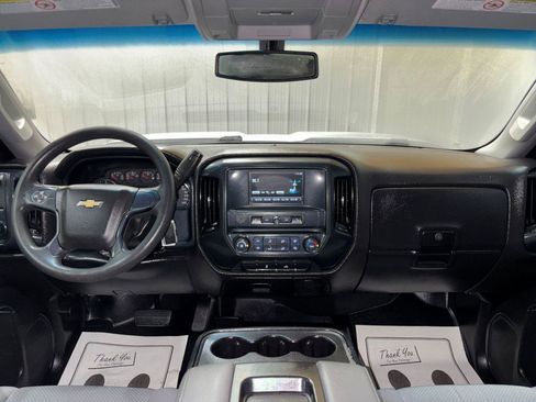 Used 2018 Chevrolet Silverado 2500 W/T w/ WT Convenience Package image 17