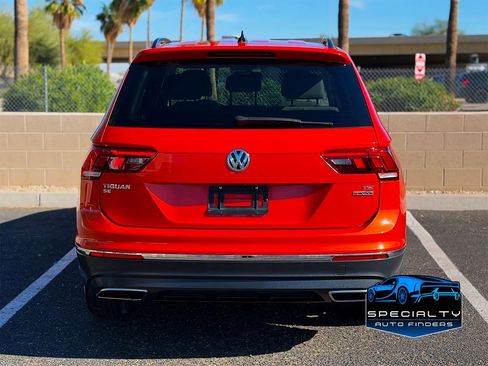 Used 2018 Volkswagen Tiguan SE AWD/4WD image 5