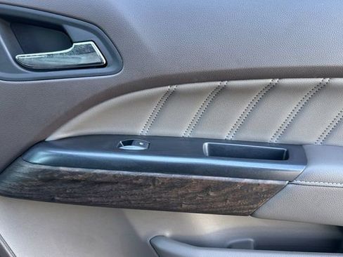 Used 2021 GMC Canyon Denali image 20