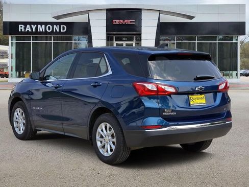 Used 2019 Chevrolet Equinox LT FWD image 6