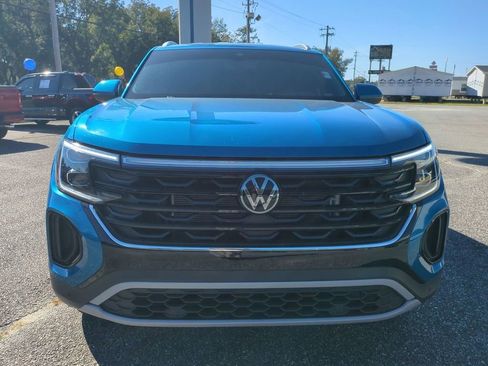 Used 2024 Volkswagen Atlas Cross Sport SE image 9