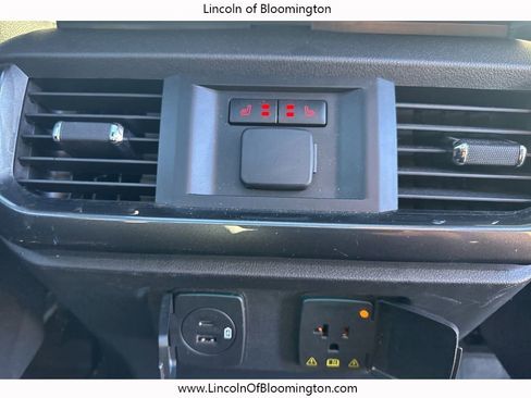 Used 2022 Ford F150 Lariat w/ Equipment Group 502A High image 55