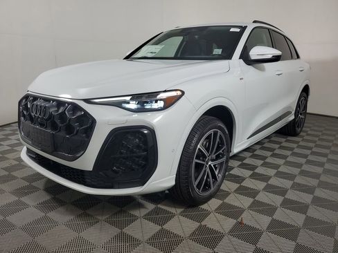 New 2026 Audi Q5 Premium Plus AWD/4WD image 3