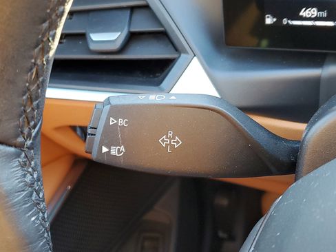 Certified 2023 BMW 330i xDrive Sedan w/ Convenience Package image 14