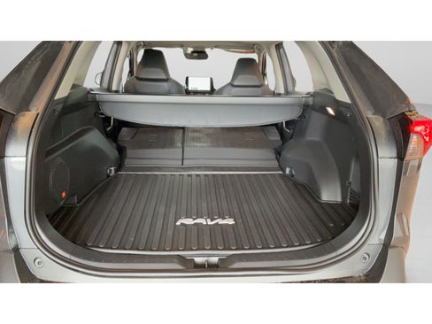 Certified 2025 Toyota RAV4 Limited FWD image 30