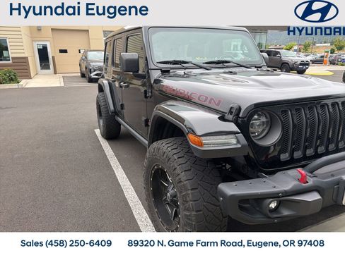Used 2019 Jeep Wrangler Unlimited Rubicon AWD/4WD image 6