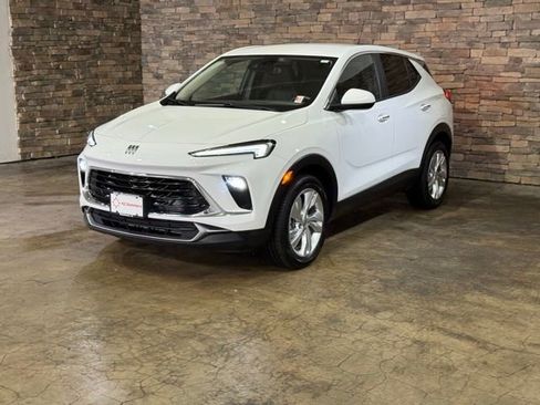 Used 2025 Buick Encore GX Preferred image 5