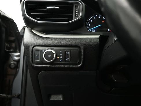 Certified 2021 Ford Explorer XLT w/ Equipment Group 202A RWD image 10