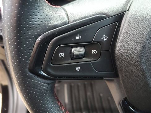 Used 2021 Chevrolet TrailBlazer RS w/ Convenience Package FWD image 11