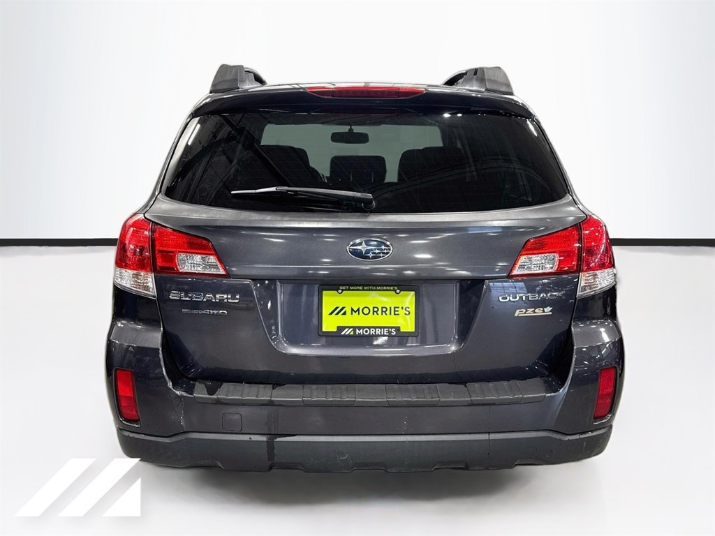 Used 2013 Subaru Outback 2.5i Premium AWD/4WD image 5