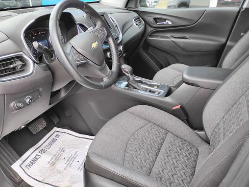 Used 2024 Chevrolet Equinox LT FWD image 11