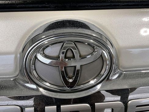 Used 2022 Toyota 4Runner Limited image 31