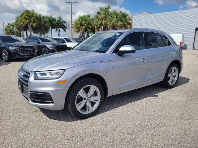 Used 2019 Audi Q5 Premium Plus w/ Premium Plus Package AWD/4WD image 4