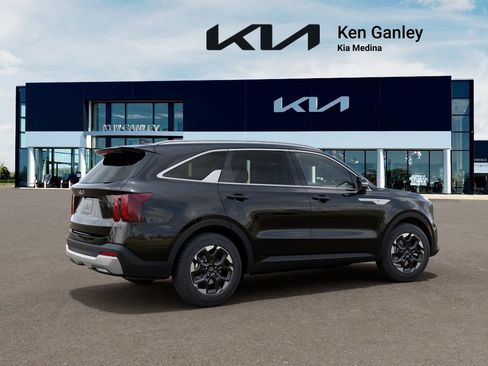 New 2026 Kia Sorento S FWD image 6