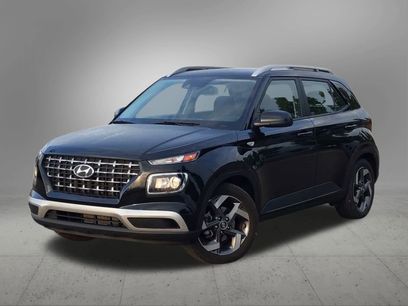 Used 2022 Hyundai Venue SEL