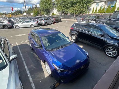 Used 2024 Subaru Impreza 2.0i AWD/4WD image 5