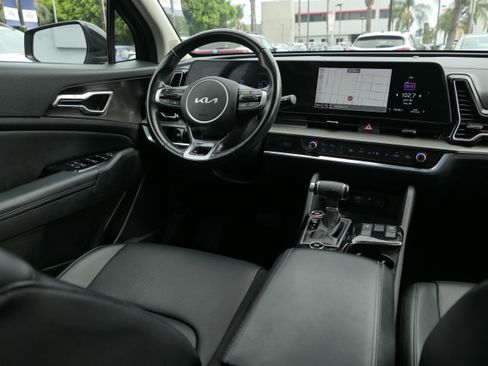 Used 2023 Kia Sportage EX FWD image 26
