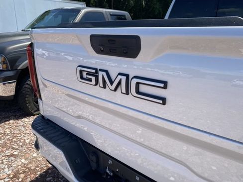 Used 2020 GMC Sierra 1500 SLT w/ SLT Premium Plus Package RWD image 5