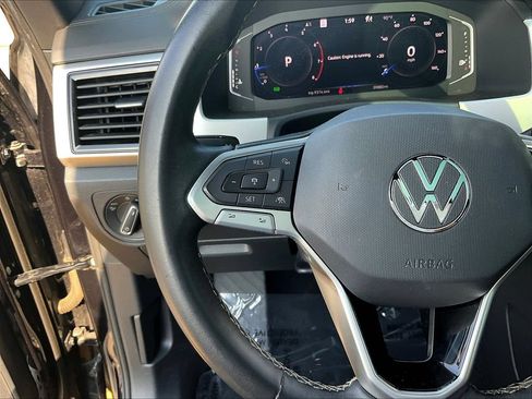 Used 2023 Volkswagen Atlas Cross Sport SEL AWD/4WD image 11