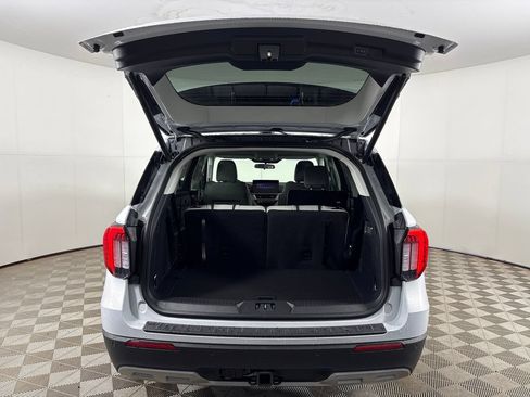 New 2026 Ford Explorer Active w/ Active Comfort Package RWD image 23