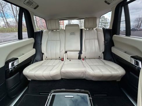 Used 2016 Land Rover Range Rover Long Wheelbase Supercharged image 29