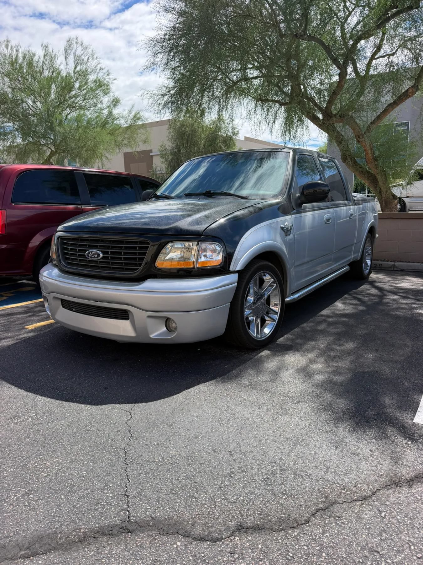 Used 2003 Ford F150 Harley-Davidson RWD image 1