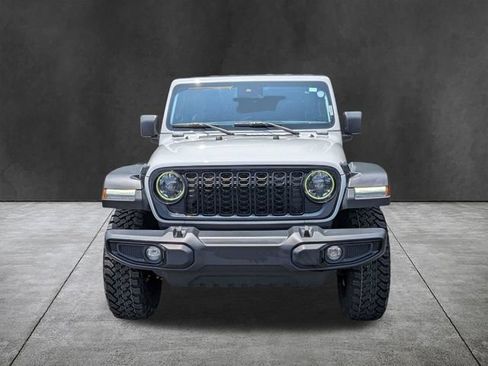 Used 2024 Jeep Wrangler Unlimited Sport AWD/4WD image 9