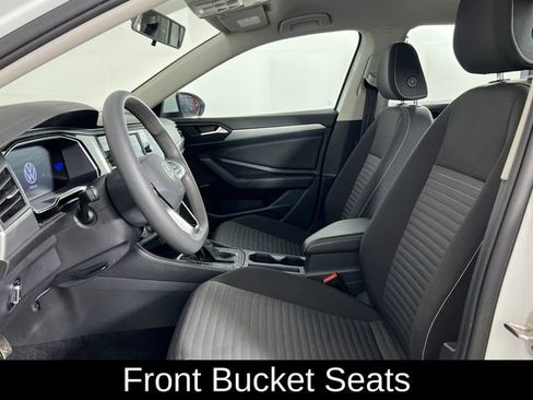 Used 2022 Volkswagen Jetta S image 10