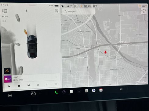 Used 2023 Tesla Model Y Performance AWD/4WD image 18