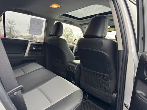 Used 2021 Toyota 4Runner SR5 Premium w/ Moonroof Package image 16