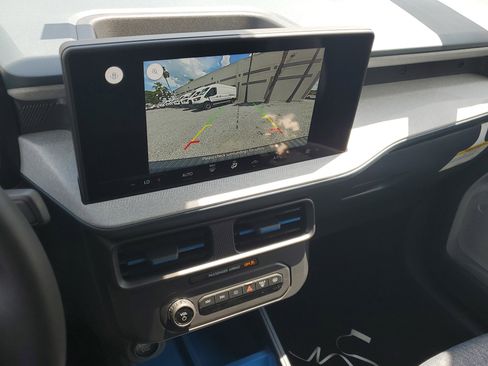 New 2025 Ford Maverick XLT w/ Equipment Group 302A image 19